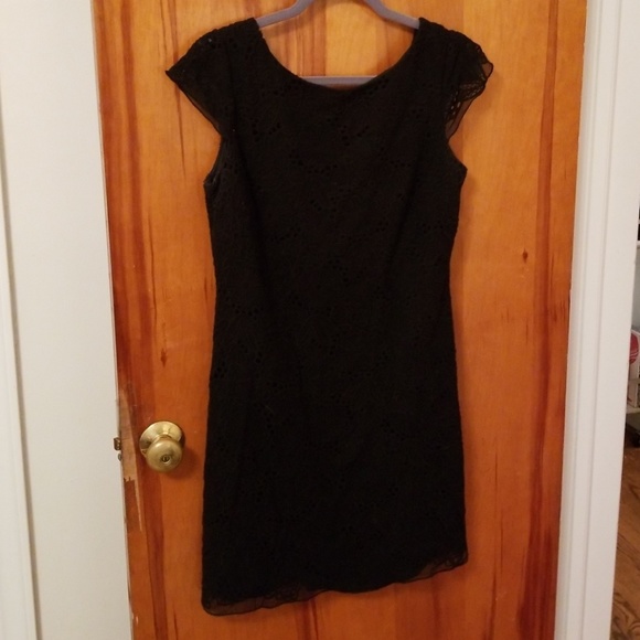 Lilly Pulitzer Lace dress! - Picture 1 of 8